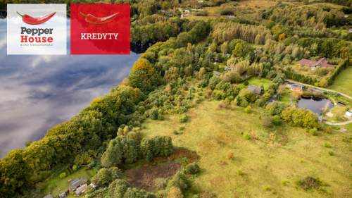Budowlana 4573 m z linią brzegową jeziora Salino