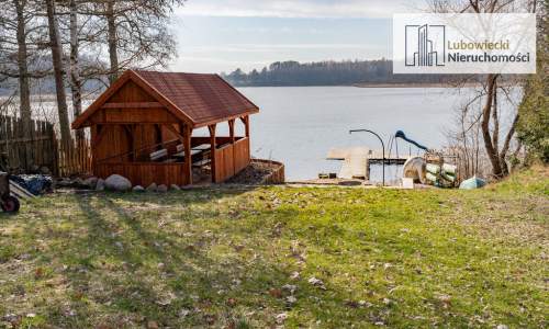 Domki z prywatną plażą nad Jeziorem Wałpusz