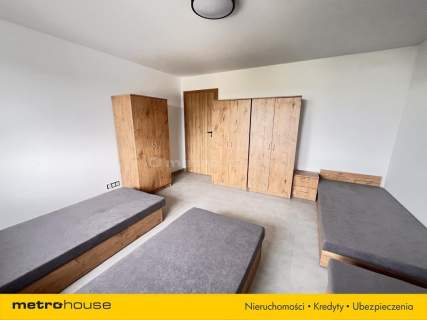 Nieruchomość komercyjna na sprzedaż, 362,85 m2, Krześlin