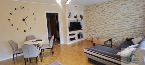 Pięknie urządzone 2-pokoje- 55m2 -1-piętro- balkon- os.Ślichowice...