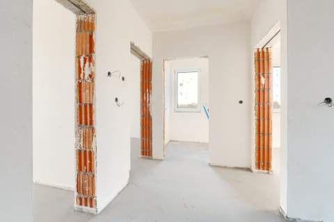 3 pokoje w stanie deweloperskim poddasze 50 m2
