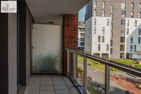 Stylowe studio w sercu kulturalnej dzielnicy 