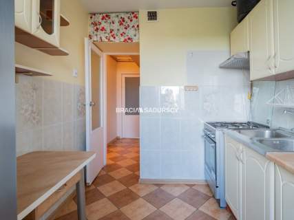 2 SYPIALNIE NOWA HUTA WANDA 44 M2 OSOBNA KUCHNIA