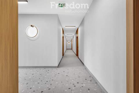 Nowoczesny apartament nad jeziorem