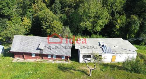 DZIAŁKA Z ROZPOCZETĄ BUDOWĄ