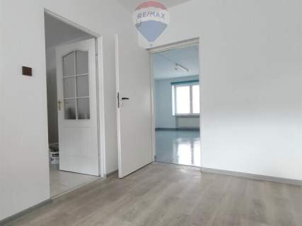 Lokal do Wynajęcia 85m2 w Śródmieście