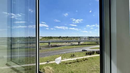 kawalerka 26,52m , wysokość 3m, KW, parking