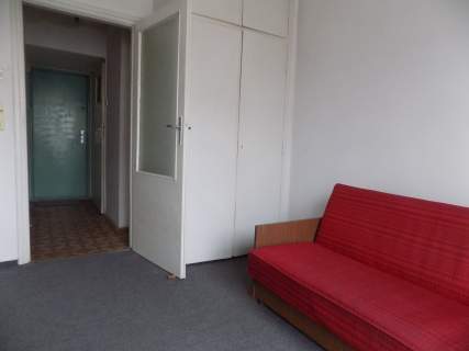 Stara Ochota, ul. Grójecka, przy ul. Wawelskiej, duży balkon