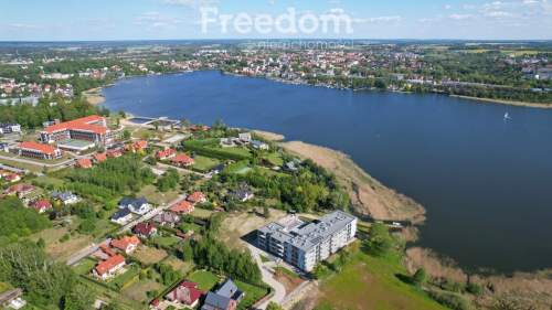 Nowoczesny apartament nad jeziorem