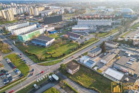 OBIEKT BIUROWO-USŁUGOWY