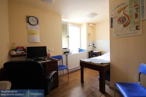 200 m2, osiem pokoi, Stare Miasto