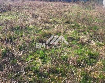 900 m.kw. na bliźniaka lub 4 lokale