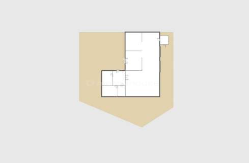 Obiekt handlowy Biskupiec centrum. 370 m2, parking