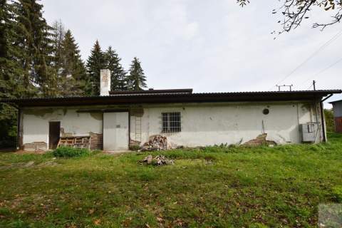 Magazyn 400m2, boczna ul. Słowackiego