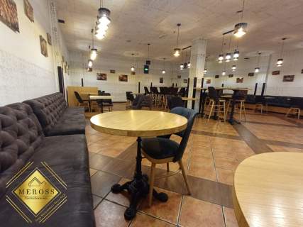 Lokal 300m2 witryna w centrum Częstochowy 