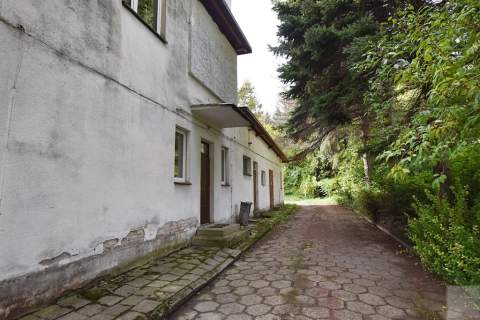 Magazyn 400m2, boczna ul. Słowackiego