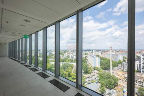 Sky Tower, 177,2 m2, 12 p, taras, unikat - zobacz film