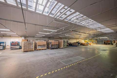 Ogrzewany magazyn 900m2 Stara Garbarnia Parking 