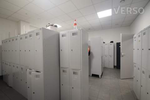 Magazyn 2000 mkw., biura, 200 mkw.