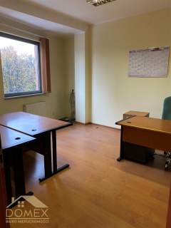 Duży lokal usługowo-biurowy w samym centrum
