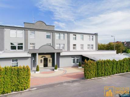 Obiekt Hotelowy lub Ośrodek Socjoterapii, gabinety Hotel Investment