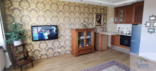 Piękne duże 2-pokoje, balkon, os.Świętokrzyskie