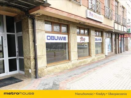 Lokal na parterze, przy głównej ulicy Szczytna