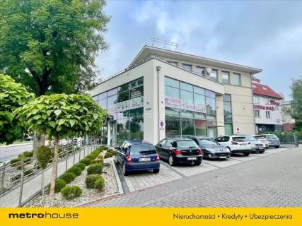 Okazały lokal na Jarotach