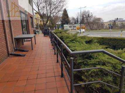 Nieruchomość komercyjna do wynajęcia, 713 m2, Warszawa