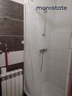 Kamienica dostosowana na hostel.