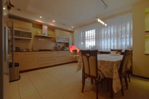 ATRAKCYJNY APARTAMENT 86M2 4 POKOJE OSIEDLE LEŚNE.