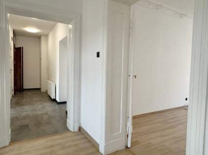 Przestronne mieszkanie w kamienicy - po remoncie 