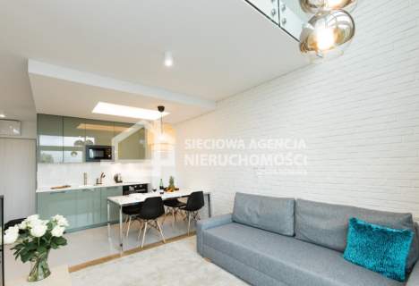 2-poziomowy penthouse w centrum Gdyni