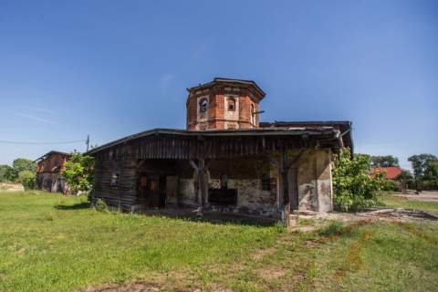 Manor with land in Przybyslaw, West Pomerania