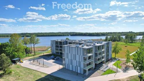 Nowoczesny apartament nad jeziorem