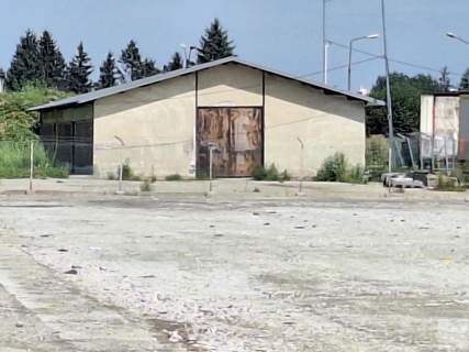 Magazyn z placem utwardzonym ul. Ofiar Katynia