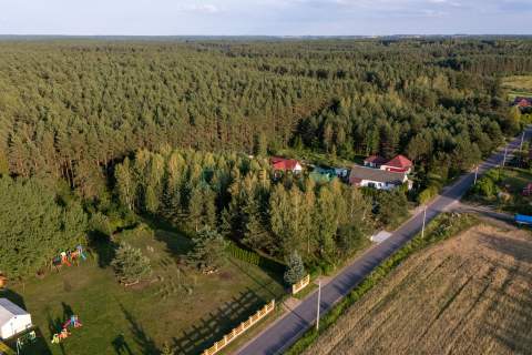 Działka ze ścianą lasu i warunkami zabudowy 