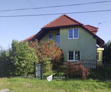 Dom z ogrodem w cichej okolicy, Ochodze