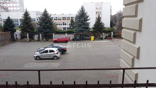 lokal z balkonem i parkingiem