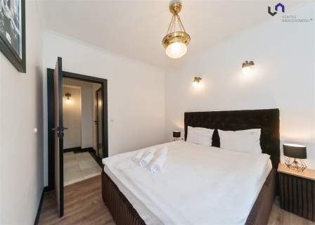 Nieruchomość komercyjna na sprzedaż, 332,31 m2, Bielsko-Biała