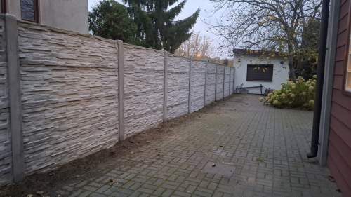 Dom typu bliźniak o pow.204 m2 w Żyrardowie