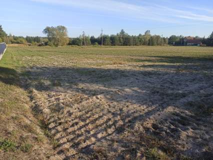 Sprzedam działki budowlane każda po 1500m2 we wsi Grochowa
