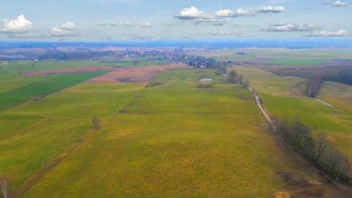 Mazury działka w otoczeniu lasów i jezior