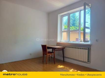 Dom na dużej działce w Milanówku