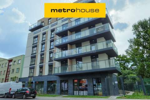 Przestronny lokal w centrum, z witrynami 60 m 
