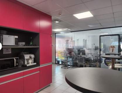 Nieruchomość komercyjna do wynajęcia, 467 m2, Warszawa