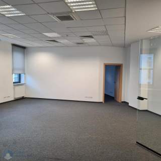 95m2 w nowoczesnym budynku