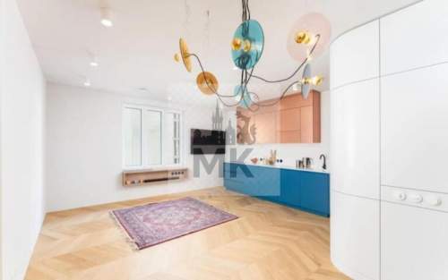 Luksusowy apartament w piękniej kamienicy przy Parku Krakowskim