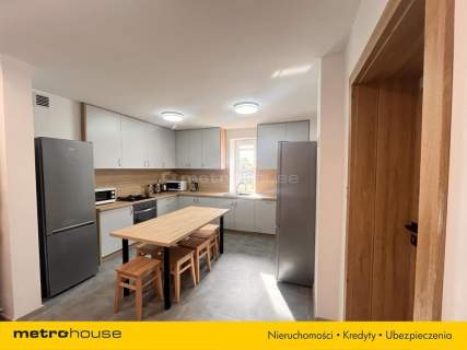 Nieruchomość komercyjna na sprzedaż, 362,85 m2, Krześlin