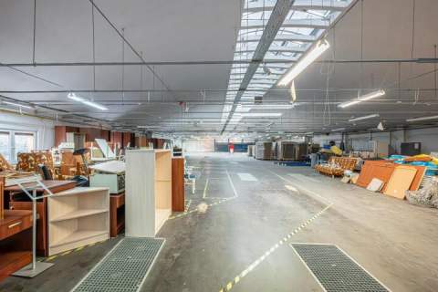 Ogrzewany magazyn 900m2 Stara Garbarnia Parking 